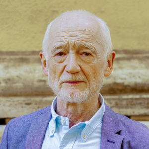 ná
